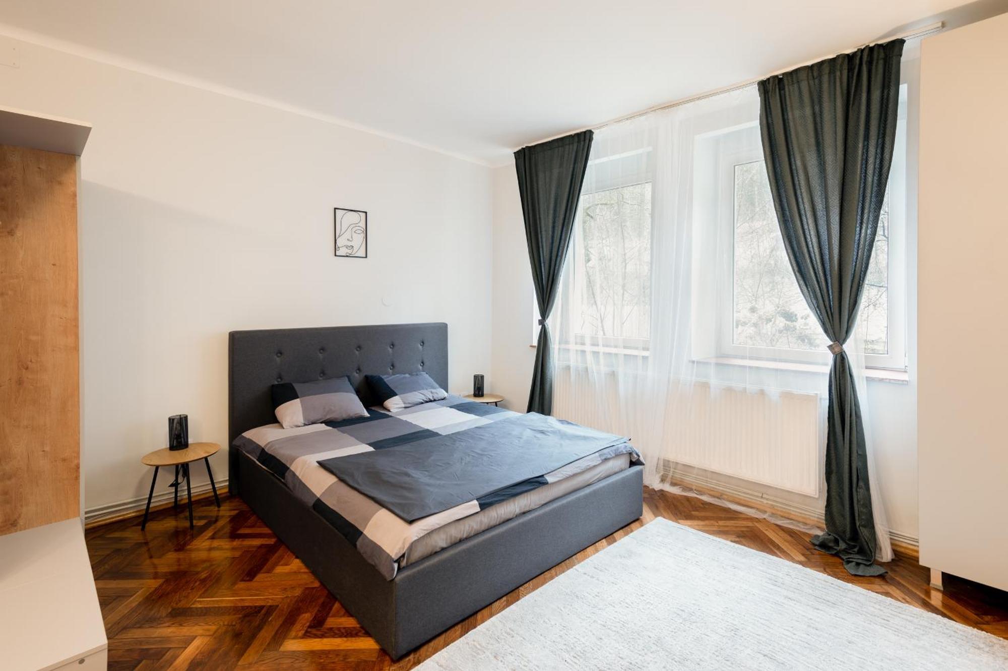 Cosy Center Apartment Brasov Luaran gambar